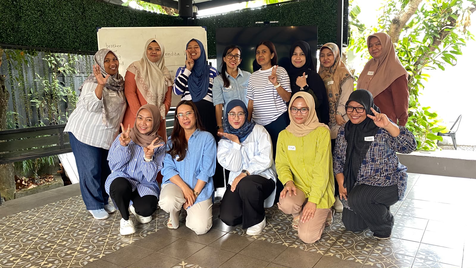 Batch SN 011 - Kelas English Conversation (Women Only)