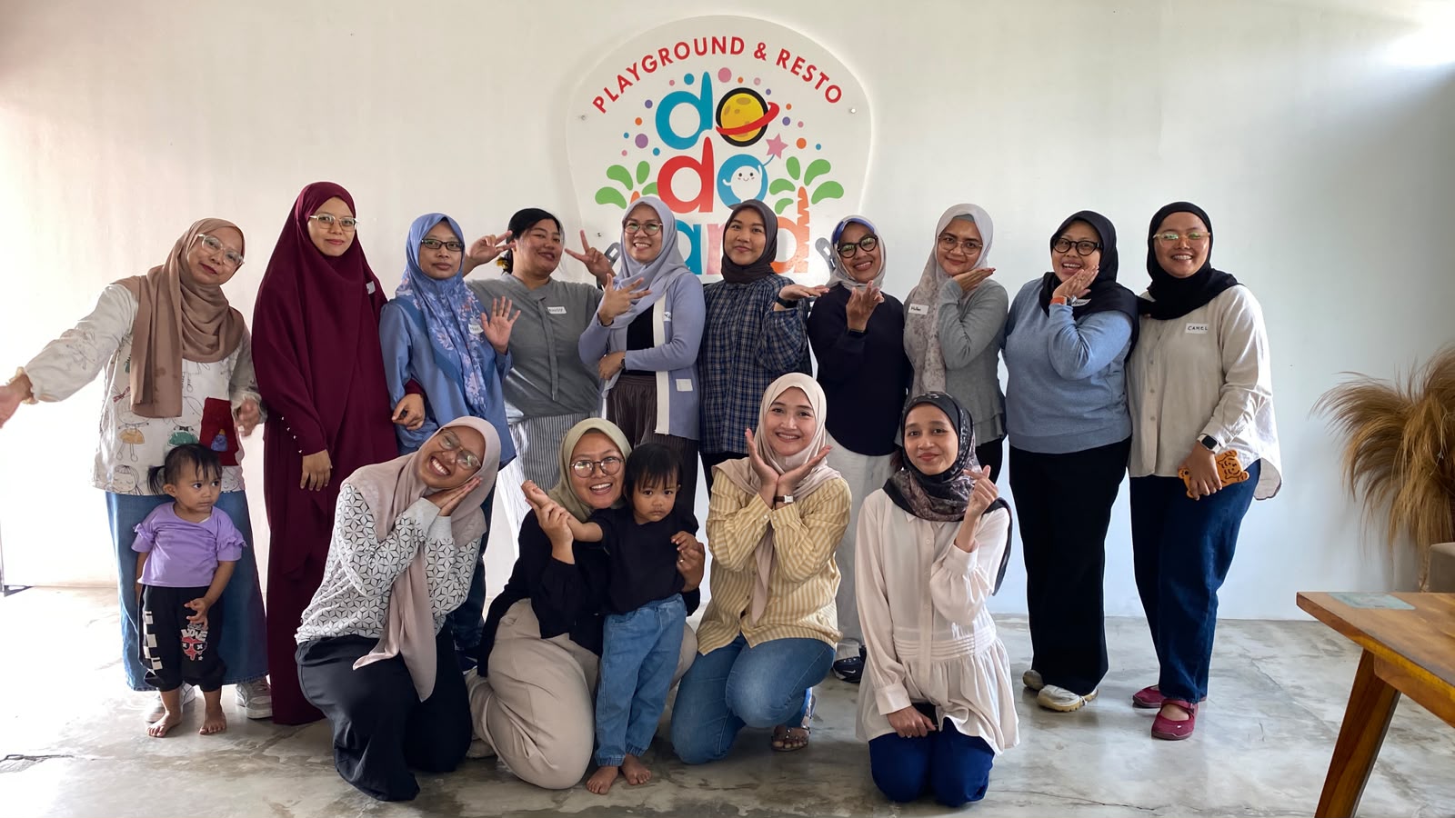 Batch SN 012 - Kelas English Conversation (Godean - Women Only)
